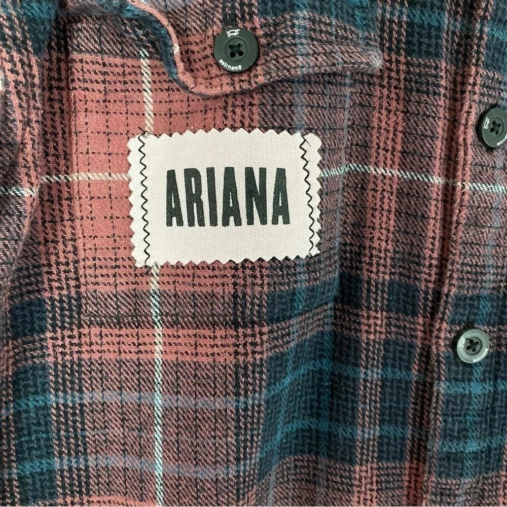 Ariana Grande Plaid Flannel Shirt Womens Size Medium Large Pink Ombre Bleached - Picture 5 of 15